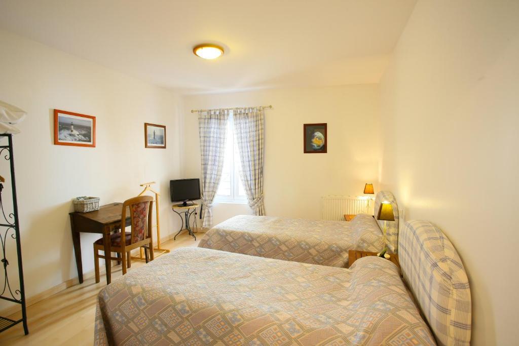 Logis Auberge La Cremaillere Villandraut Cameră foto
